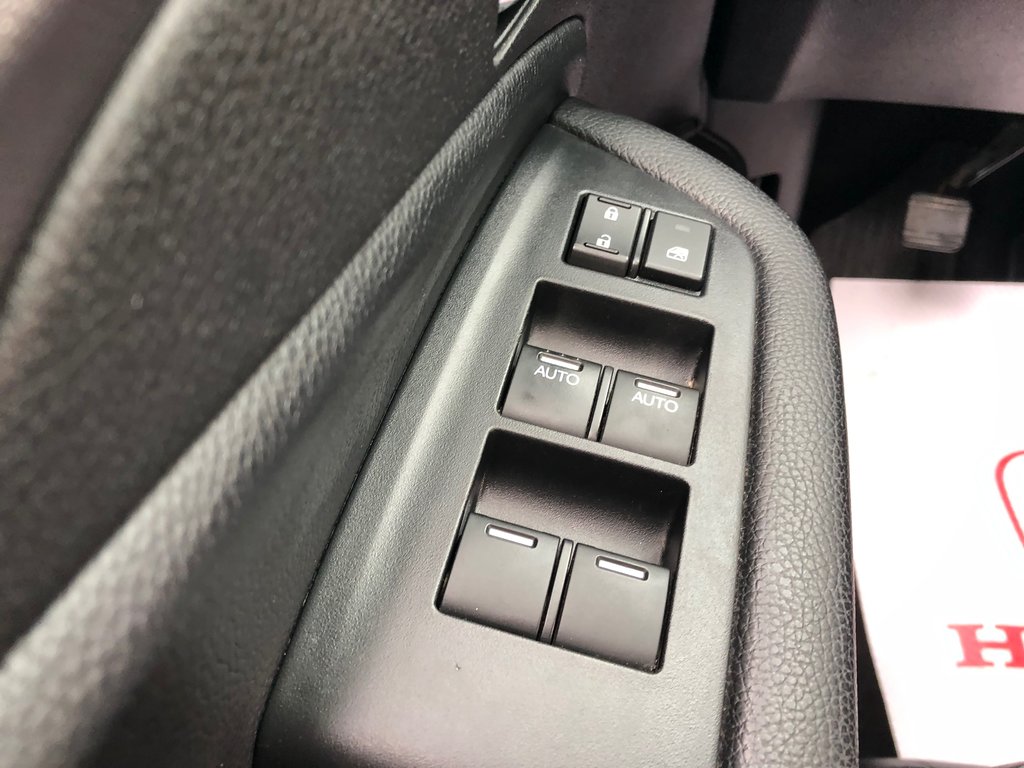 2021 Honda Ridgeline EX-L - Leather interior, Heated steering wheel! in COLDBROOK, Nova Scotia - 7 - w1024h768px