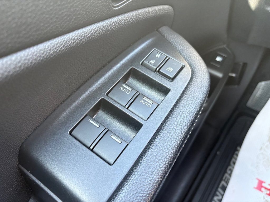 2022 Honda Ridgeline TOURING - power & heated seats, sunroof, bluetooth in COLDBROOK, Nova Scotia - 7 - w1024h768px
