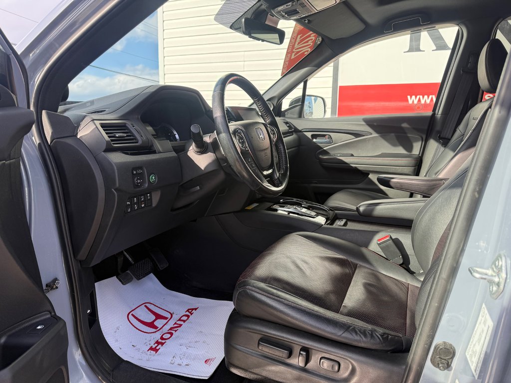 2022 Honda RIDGELINE Black Edition, Keyless entry, remote start, backup in COLDBROOK, Nova Scotia - 9 - w1024h768px