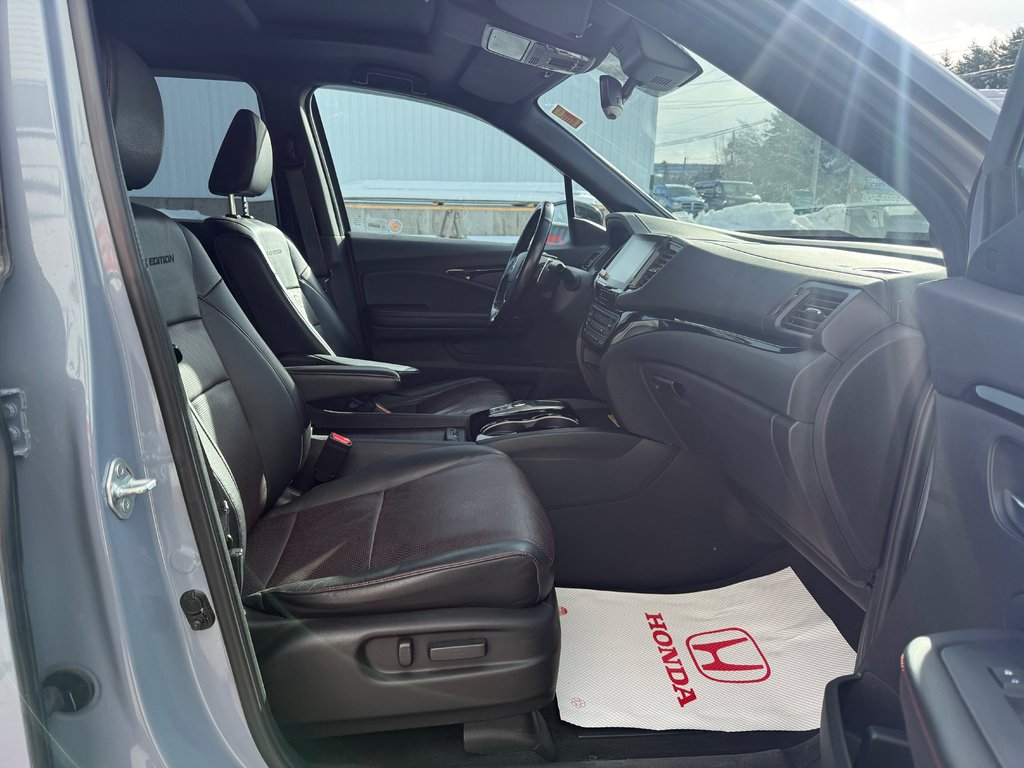 2022 Honda RIDGELINE Black Edition, Keyless entry, remote start, backup in COLDBROOK, Nova Scotia - 20 - w1024h768px