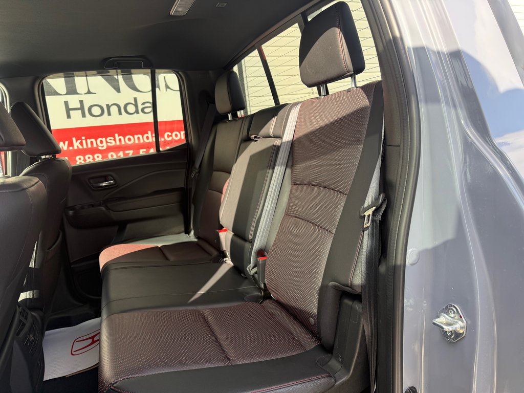 2022 Honda RIDGELINE Black Edition, Keyless entry, remote start, backup in COLDBROOK, Nova Scotia - 15 - w1024h768px