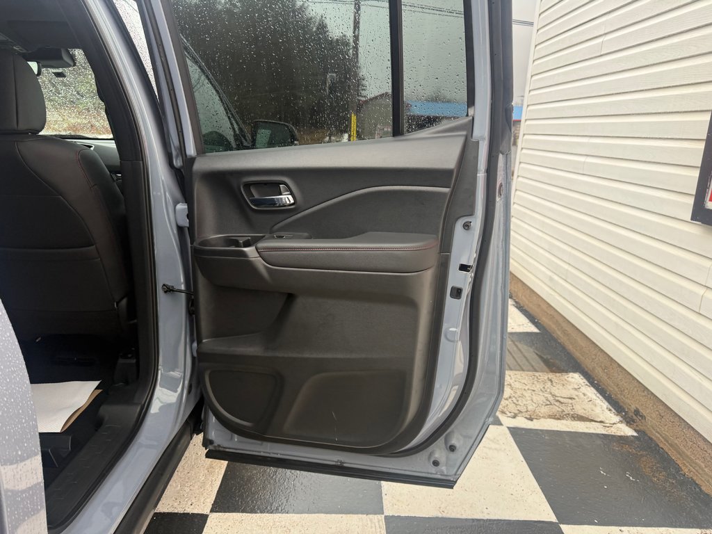 2023 Honda RIDGELINE Black Edition, Keyless entry, remote start, r. cam in Kentville, Nova Scotia - 18 - w1024h768px