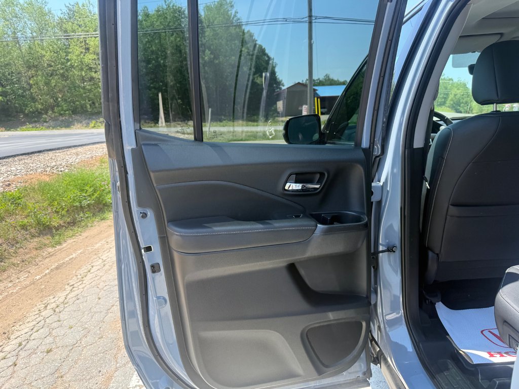 Honda RIDGELINE Touring, keyless entry, backup camera, Bluetooth 2023 à Kentville, Nouvelle-Écosse - 14 - w1024h768px