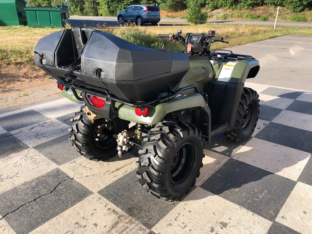 2019  TRX500FM 500, rear seat/storage compartment, manual, winch in COLDBROOK, Nova Scotia - 4 - w1024h768px