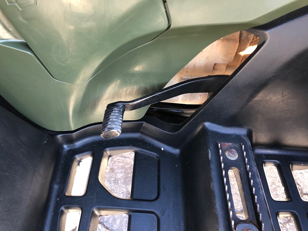 2019  TRX500FM 500, rear seat/storage compartment, manual, winch in COLDBROOK, Nova Scotia - 9 - w1024h768px