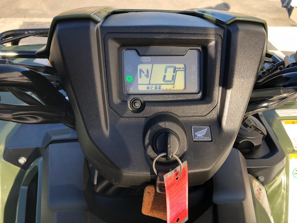 2019  TRX500FM 500, rear seat/storage compartment, manual, winch in COLDBROOK, Nova Scotia - 7 - w1024h768px