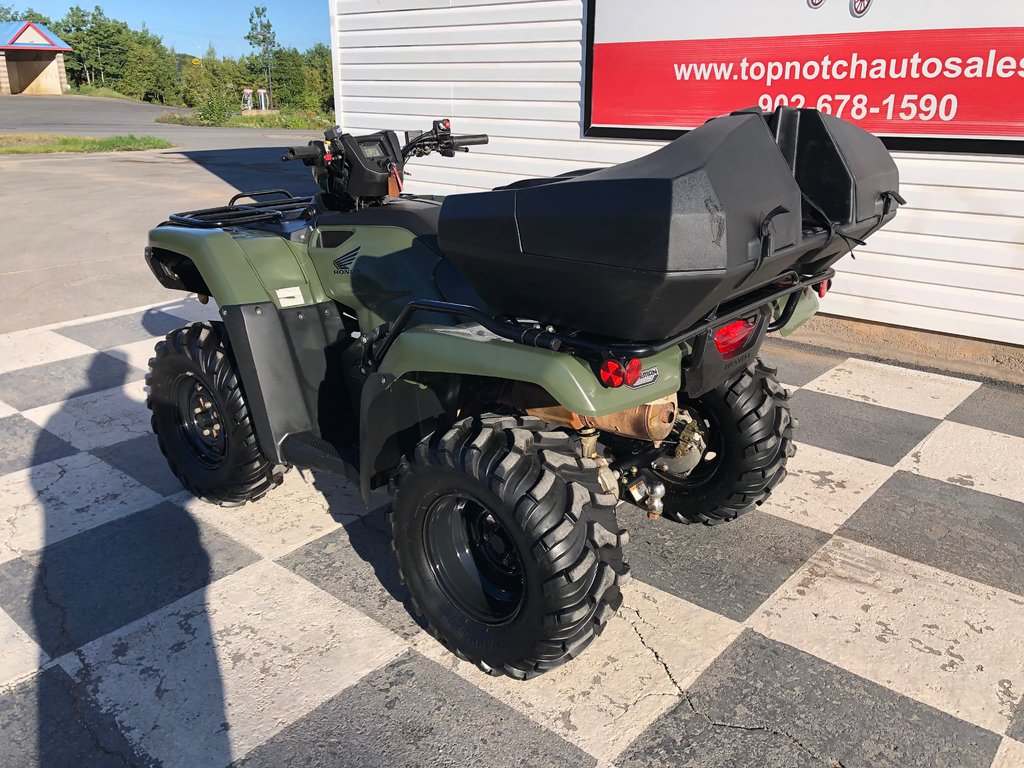 2019  TRX500FM 500, rear seat/storage compartment, manual, winch in COLDBROOK, Nova Scotia - 6 - w1024h768px