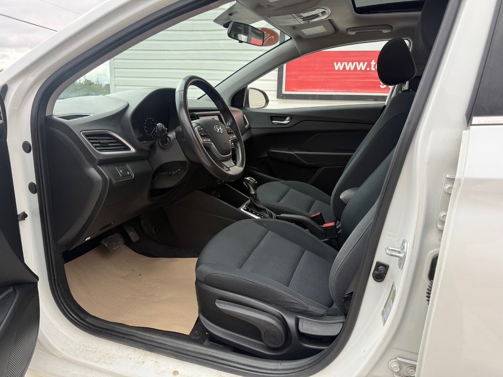 Hyundai ACCENT LIMITED Ultimate, keyless entry, backup camera, Bluetooth 2020 à COLDBROOK, Nouvelle-Écosse - 9 - w1024h768px