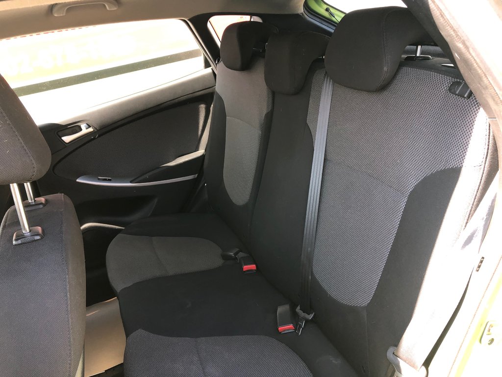 2014 Hyundai Accent GL - a/c heated seats, hands free, XM radio in COLDBROOK, Nova Scotia - 17 - w1024h768px