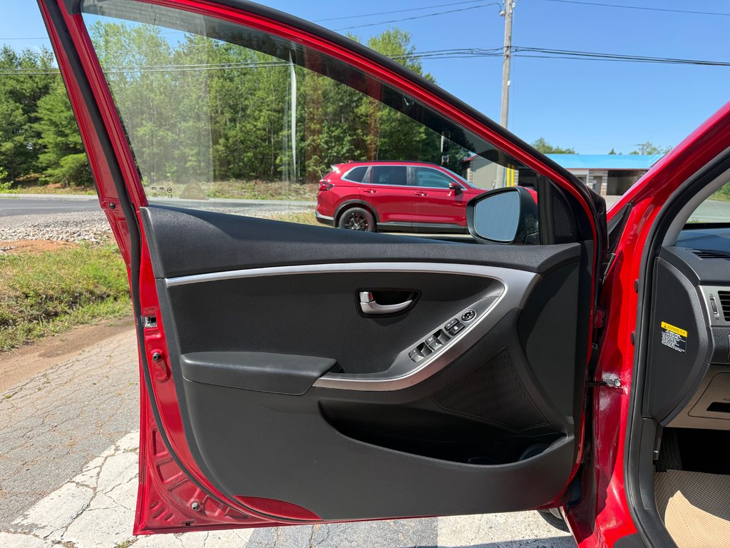 2013 Hyundai ELANTRA GT GT, Keyless entry, MP3, Cruise control in COLDBROOK, Nova Scotia - 7 - w1024h768px