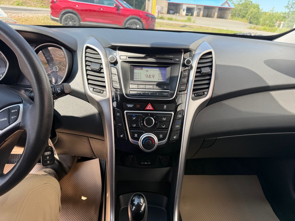 2013 Hyundai ELANTRA GT GT, Keyless entry, MP3, Cruise control in COLDBROOK, Nova Scotia - 11 - w1024h768px