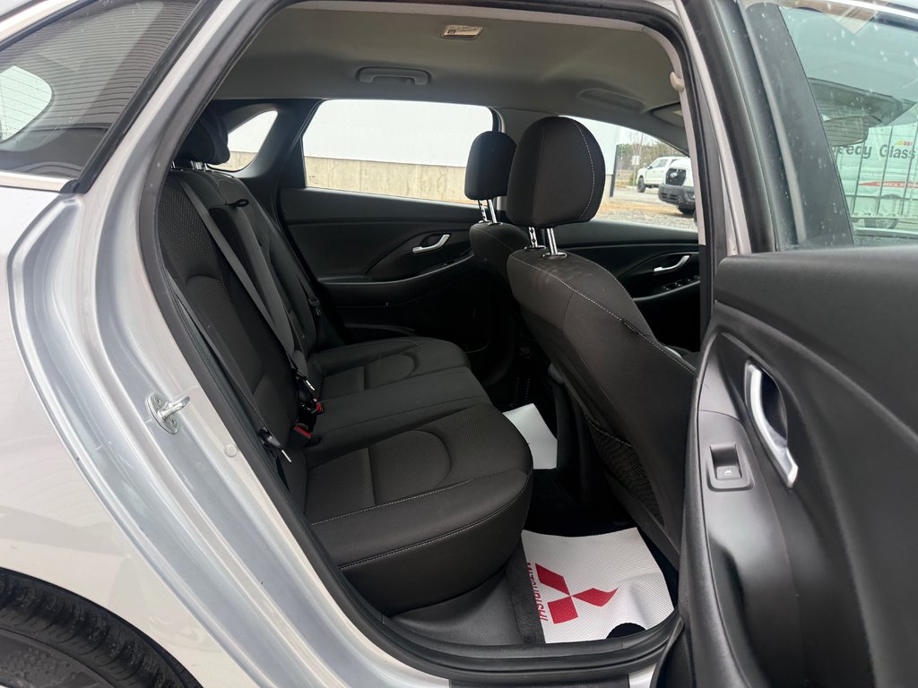 Hyundai Elantra GT Preferred, keyless entry, BACKUP CAMERA, Bluetooth 2020 à Kentville, Nouvelle-Écosse - 17 - w1024h768px