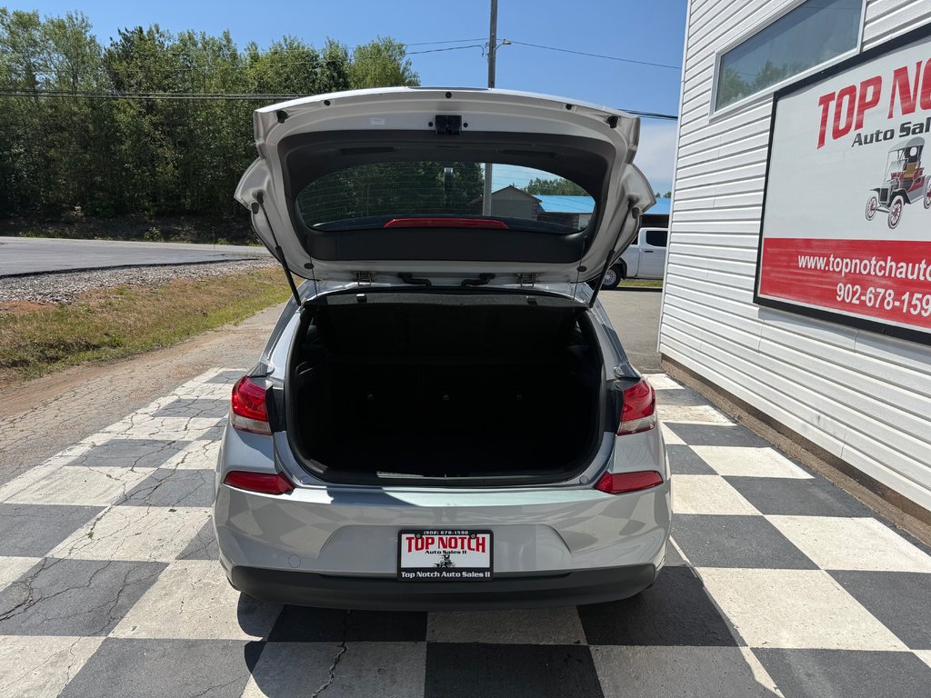 2020 Hyundai ELANTRA GT Preferred, keyless entry, BACKUP CAMERA, Bluetooth in Kentville, Nova Scotia - 15 - w1024h768px