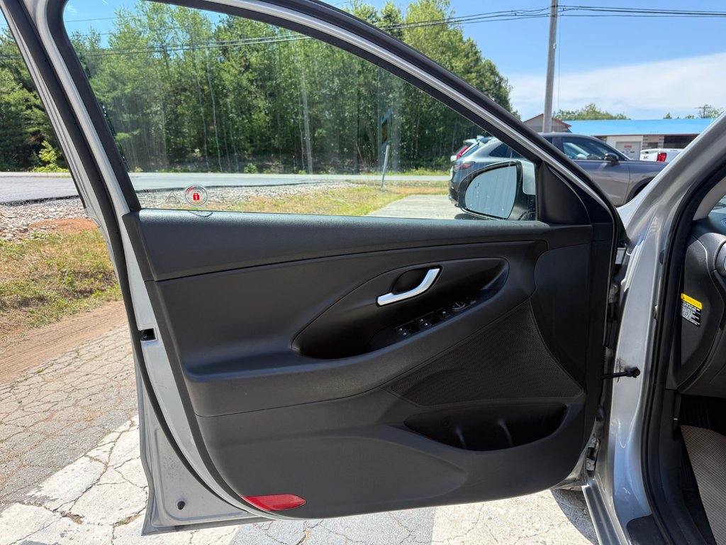 2020 Hyundai ELANTRA GT Preferred, keyless entry, BACKUP CAMERA, Bluetooth in Kentville, Nova Scotia - 7 - w1024h768px
