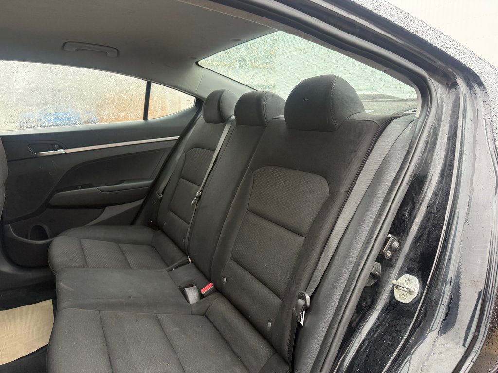 Hyundai ELANTRA SE Essential, keyless entry, 6 SPEED, Bluetooth 2020 à Kentville, Nouvelle-Écosse - 15 - w1024h768px