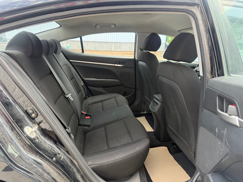 2020 Hyundai ELANTRA SE Essential, keyless entry, 6 SPEED, Bluetooth in Kentville, Nova Scotia - 17 - w1024h768px
