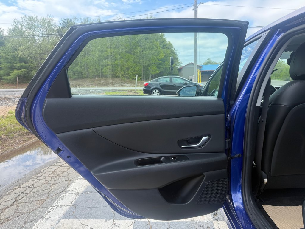 Hyundai ELANTRA SEL Ultimate, keyless entry, backup camera, Bluetooth 2021 à Kentville, Nouvelle-Écosse - 14 - w1024h768px