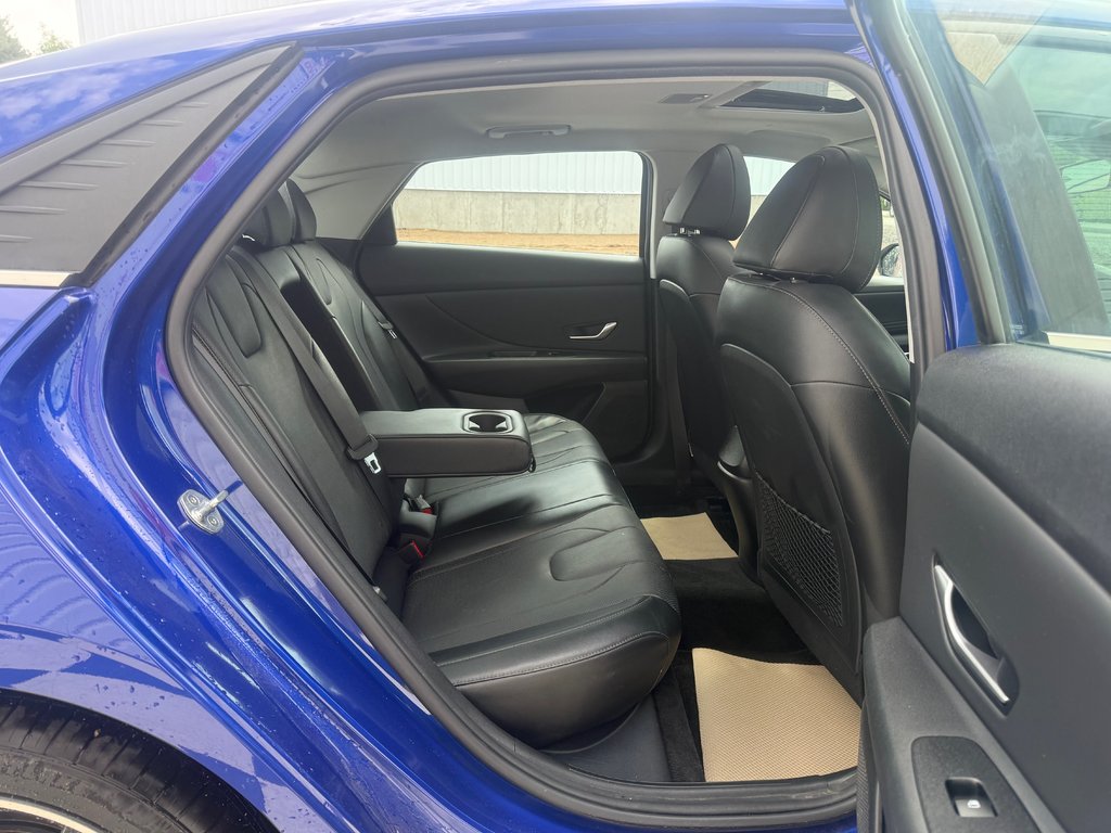 Hyundai ELANTRA SEL Ultimate, keyless entry, backup camera, Bluetooth 2021 à Kentville, Nouvelle-Écosse - 18 - w1024h768px