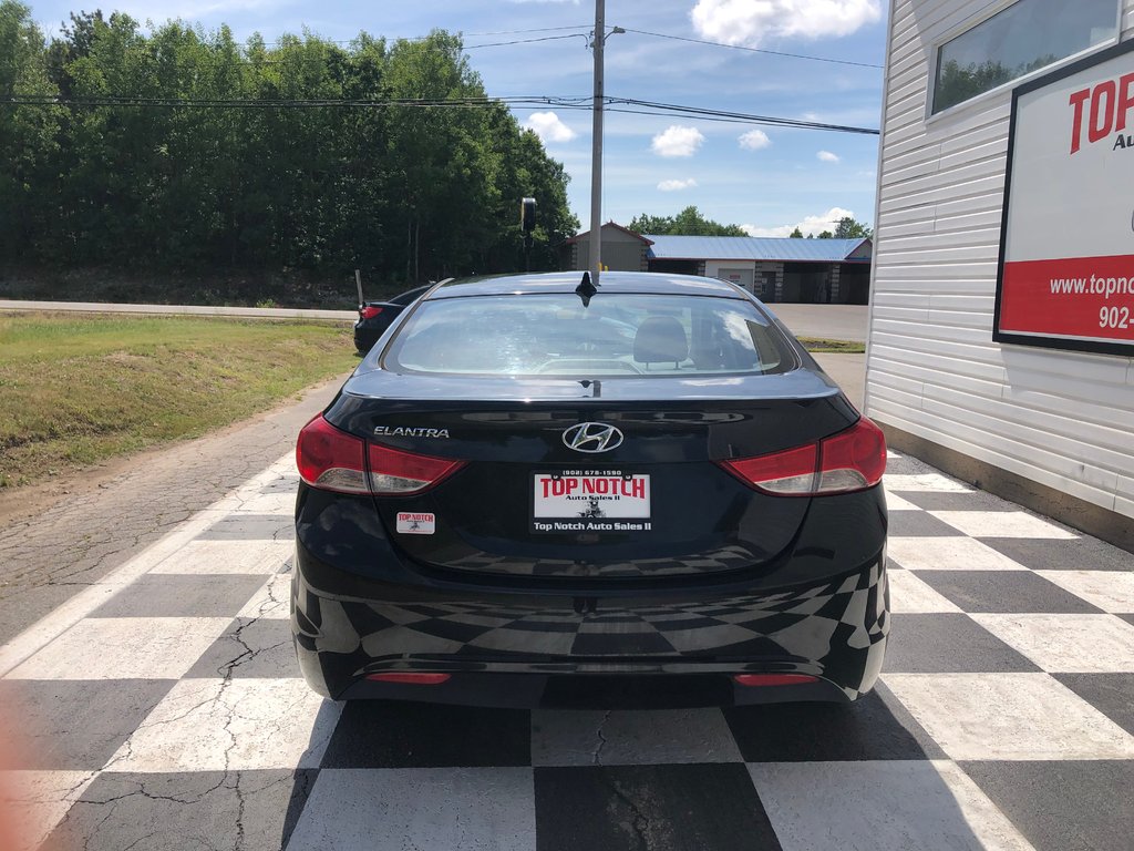 Hyundai Elantra GL 2013 à COLDBROOK, Nouvelle-Écosse - 5 - w1024h768px