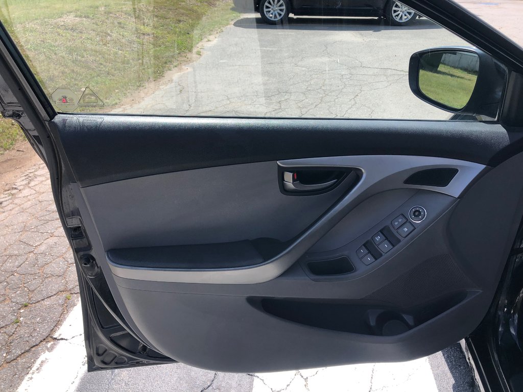 Hyundai Elantra GL 2013 à COLDBROOK, Nouvelle-Écosse - 9 - w1024h768px