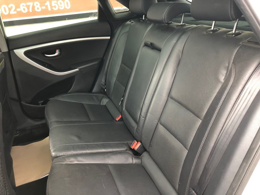 2014 Hyundai Elantra SE w/Tech Pkg - sunroof, power and heated seats in Kentville, Nova Scotia - 22 - w1024h768px
