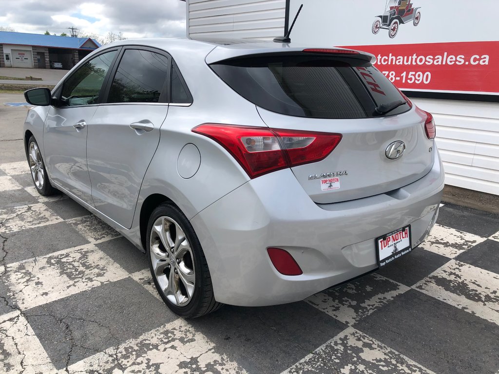 2014 Hyundai Elantra SE w/Tech Pkg - sunroof, power and heated seats in Kentville, Nova Scotia - 6 - w1024h768px