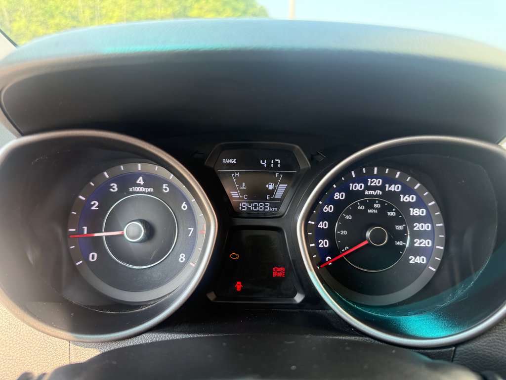 Hyundai ELANTRA GL, Keyless entry, MP3, Cruise control 2015 à Kentville, Nouvelle-Écosse - 11 - w1024h768px