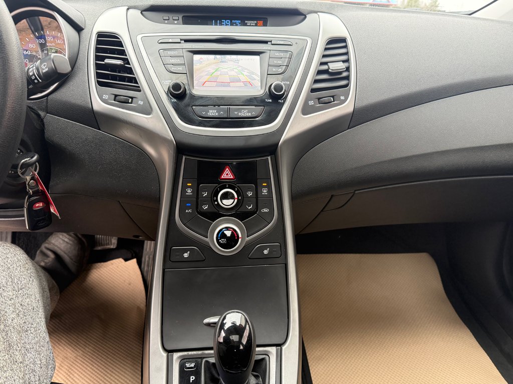 2016 Hyundai ELANTRA Sport , keyless entry, backup camera, Bluetooth in COLDBROOK, Nova Scotia - 12 - w1024h768px