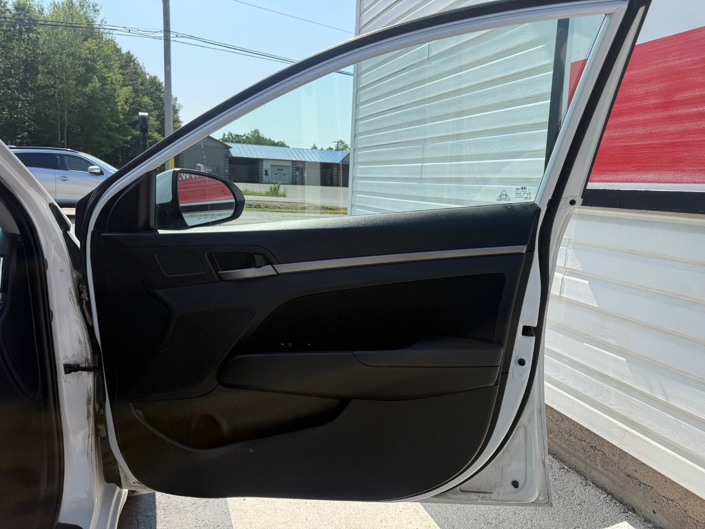 Hyundai ELANTRA GL 2018 à COLDBROOK, Nouvelle-Écosse - 18 - w1024h768px