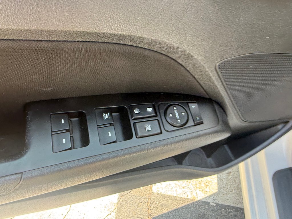 Hyundai ELANTRA GL 2018 à COLDBROOK, Nouvelle-Écosse - 8 - w1024h768px