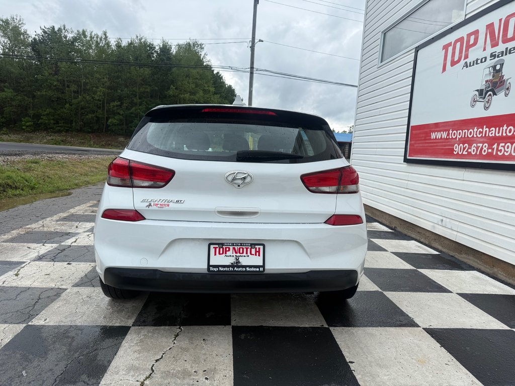 2018 Hyundai ELANTRA GT, keyless entry, backup camera, Bluetooth in Kentville, Nova Scotia - 5 - w1024h768px