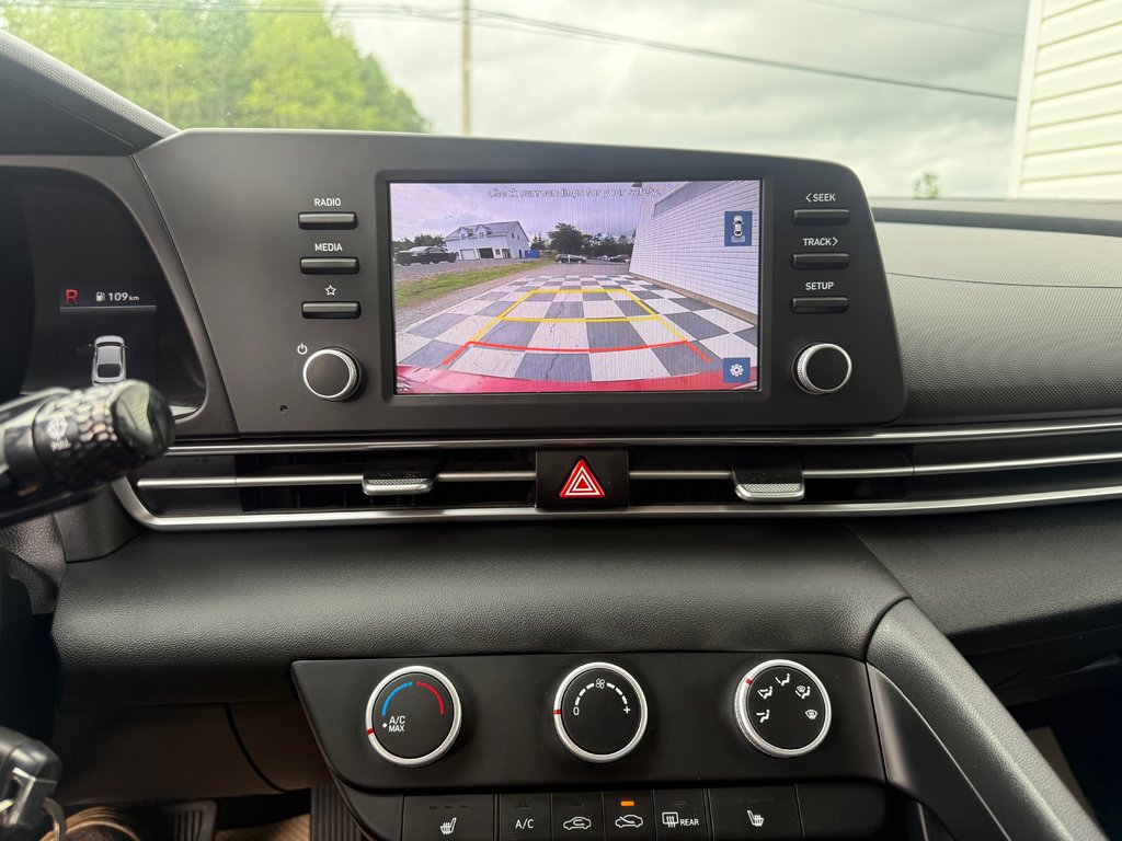 Hyundai Elantra Essential, keyless entry, Remote Start, Bluetooth 2022 à COLDBROOK, Nouvelle-Écosse - 12 - w1024h768px
