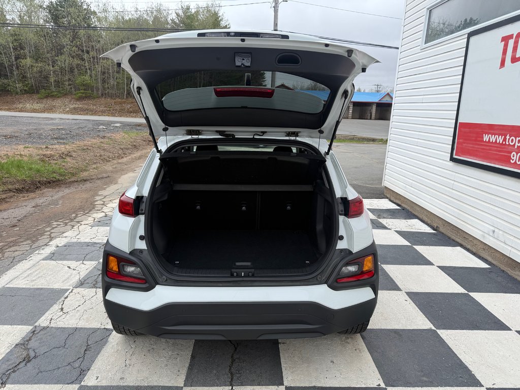 2018 Hyundai KONA SEL/TECH Luxury, keyless entry, Cruise control, Bluetooth in COLDBROOK, Nova Scotia - 16 - w1024h768px
