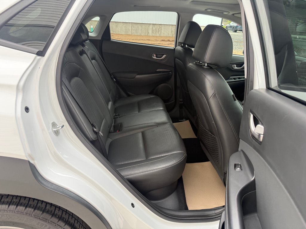 2018 Hyundai KONA SEL/TECH Luxury, keyless entry, Cruise control, Bluetooth in COLDBROOK, Nova Scotia - 18 - w1024h768px