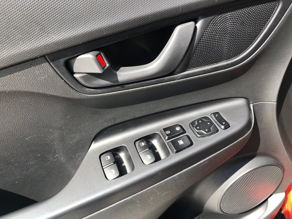 2019 Hyundai Kona Essential, Carplay, Backup Camera, All Wheel Drive in COLDBROOK, Nova Scotia - 8 - w1024h768px