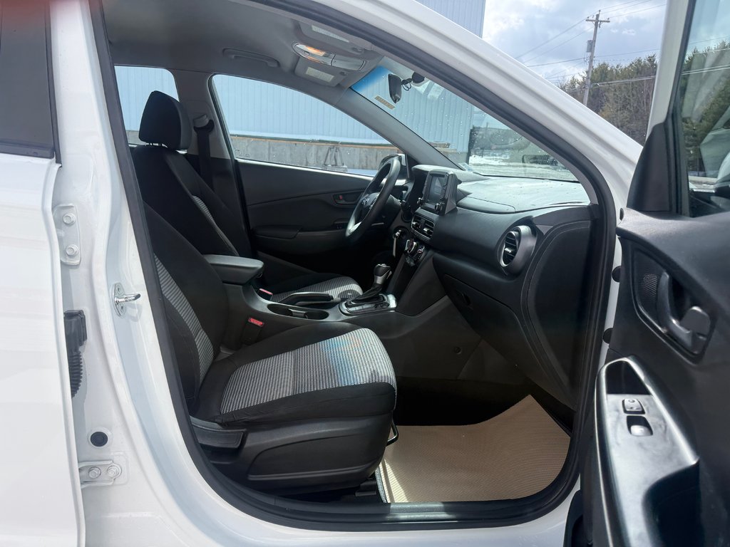 2021 Hyundai KONA Essential, keyless entry, Remote Start, Bluetooth in COLDBROOK, Nova Scotia - 19 - w1024h768px