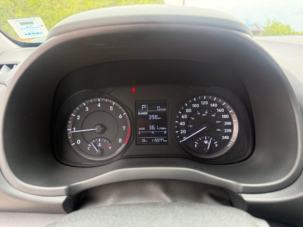 2021 Hyundai KONA Essential, keyless entry, backup camera, Bluetooth in Kentville, Nova Scotia - 11 - w1024h768px