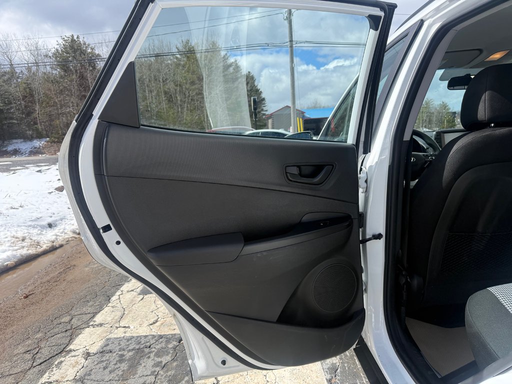 2021 Hyundai KONA Essential, keyless entry, Remote Start, Bluetooth in COLDBROOK, Nova Scotia - 13 - w1024h768px