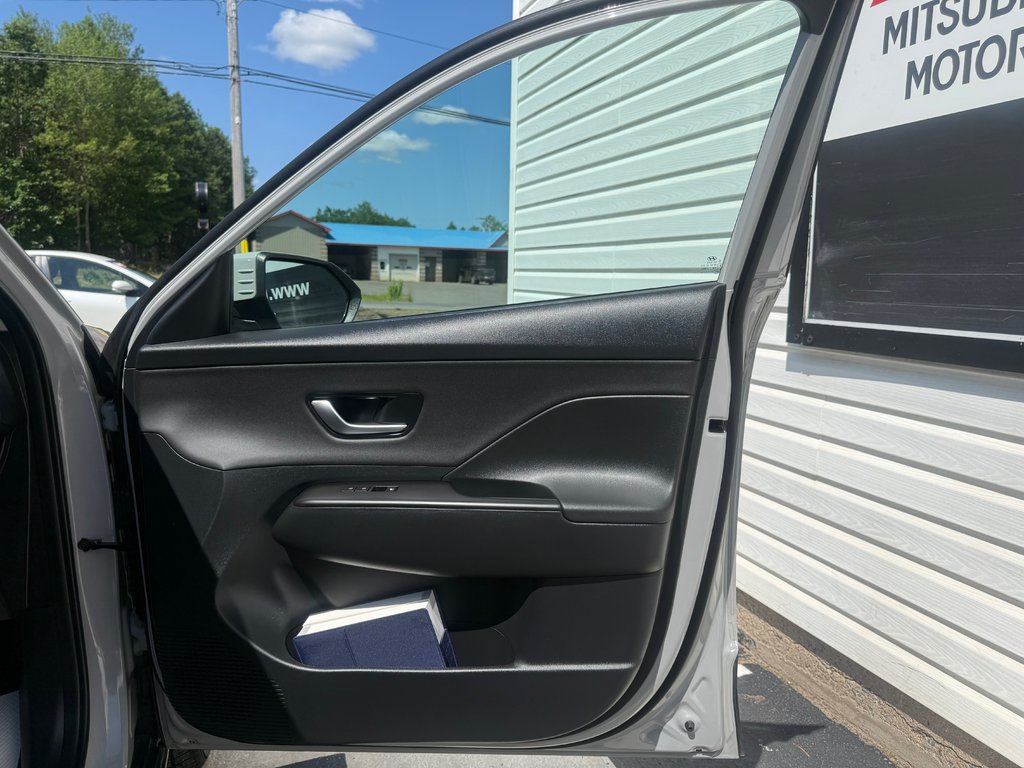 2024 Hyundai Kona Preferred, keyless entry, Remote Start, Bluetooth in COLDBROOK, Nova Scotia - 19 - w1024h768px