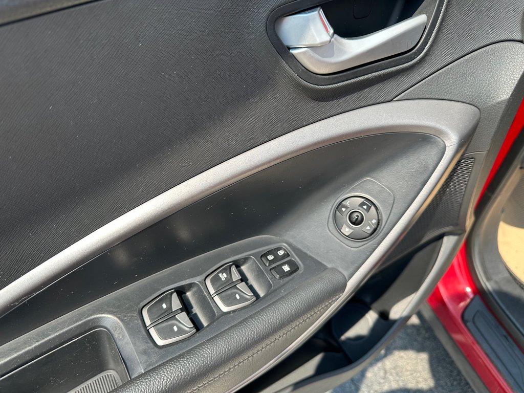 Hyundai Santa Fe Sport Premium, ECO Mode, Bluetooth, CD player 2014 à COLDBROOK, Nouvelle-Écosse - 7 - w1024h768px