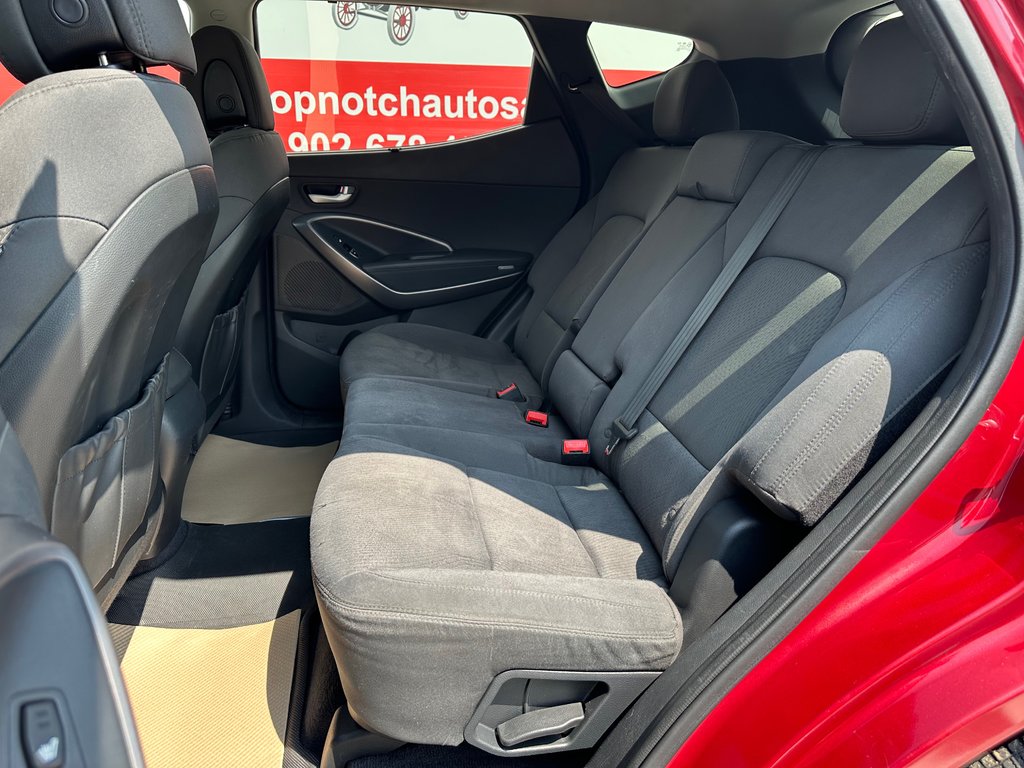 Hyundai Santa Fe Sport Premium, ECO Mode, Bluetooth, CD player 2014 à COLDBROOK, Nouvelle-Écosse - 17 - w1024h768px
