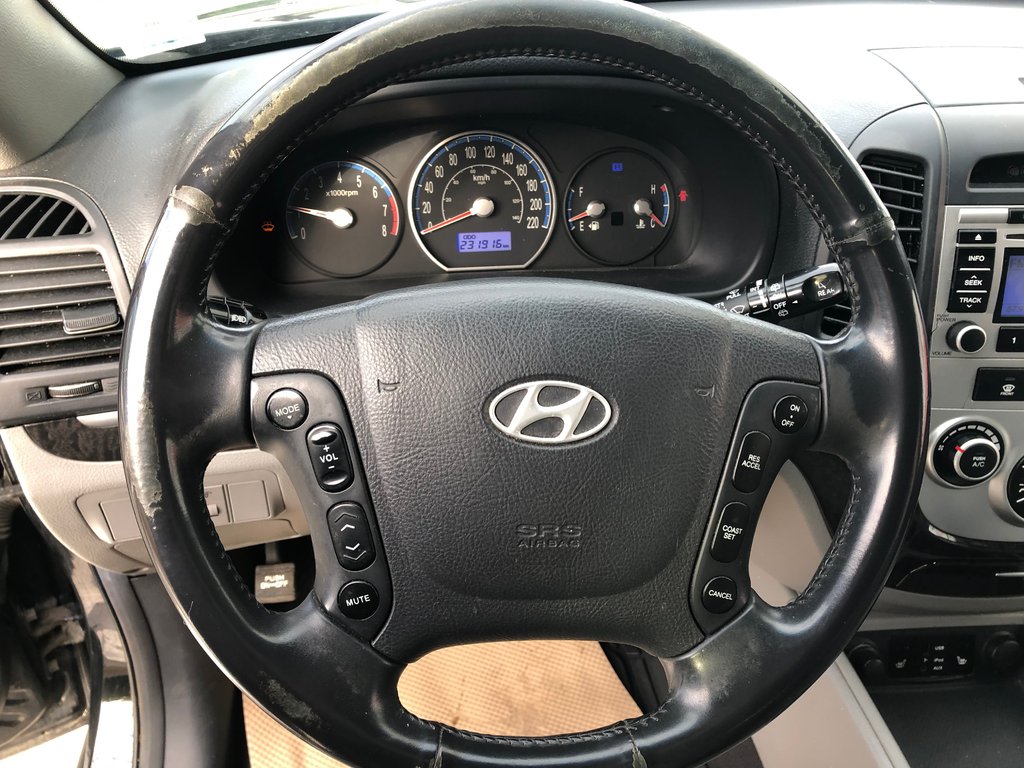 2009 Hyundai Santa Fe GL in COLDBROOK, Nova Scotia - 10 - w1024h768px