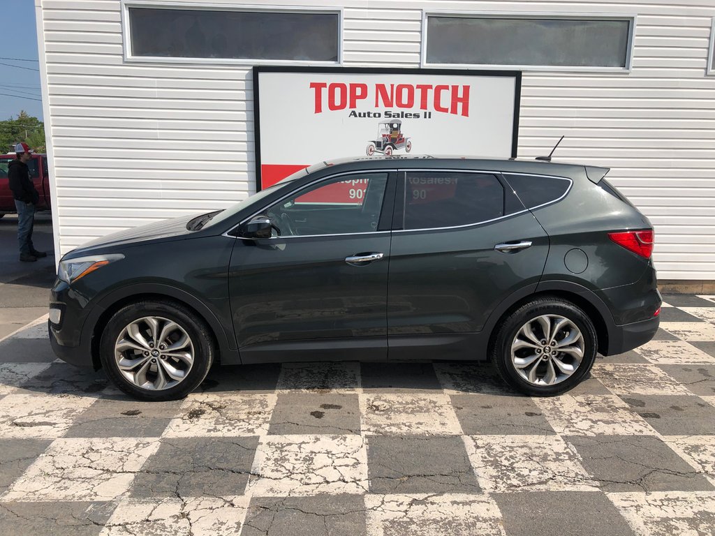 2013 Hyundai Santa Fe Limited - sunroof, reverse cam, heated/vented seat in Kentville, Nova Scotia - 26 - w1024h768px
