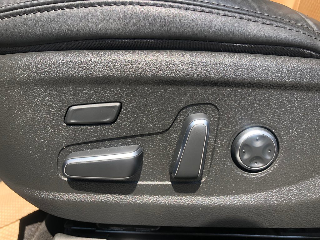 2023 Hyundai Santa Fe Ultimate Calligraphy - Sunroof, Power Seats in Kentville, Nova Scotia - 18 - w1024h768px