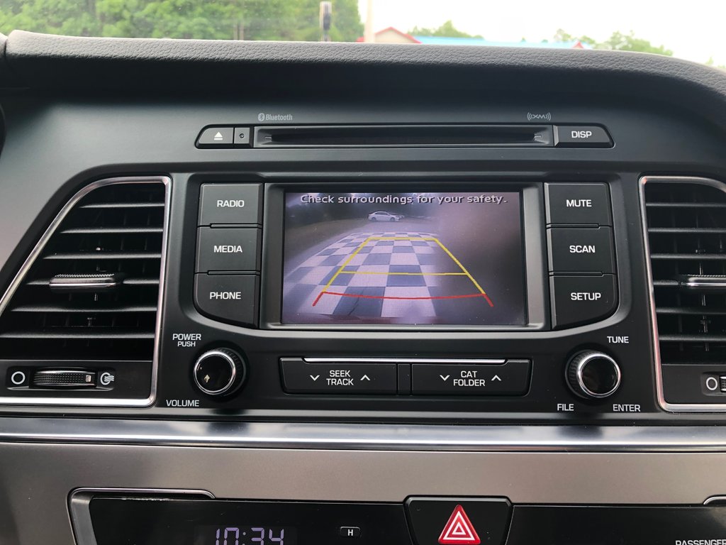 2017 Hyundai Sonata 2.4L GL - cruise control, hands free, reverse cam in COLDBROOK, Nova Scotia - 12 - w1024h768px