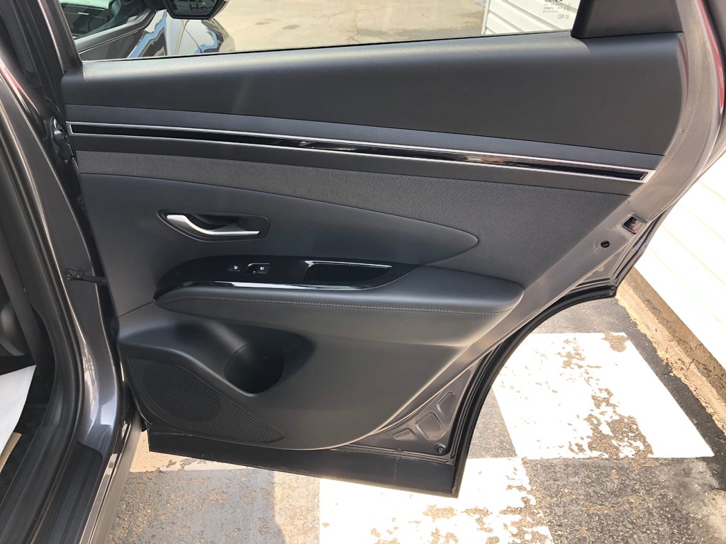 2023 Hyundai Tucson Hybrid Luxury - power seats, sunroof, hands free, AWD in COLDBROOK, Nova Scotia - 25 - w1024h768px