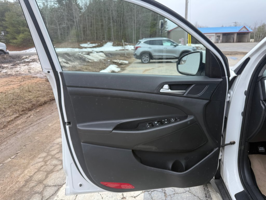 2019 Hyundai TUCSON SE Essential, keyless entry, Remote Start, Bluetooth in Kentville, Nova Scotia - 7 - w1024h768px