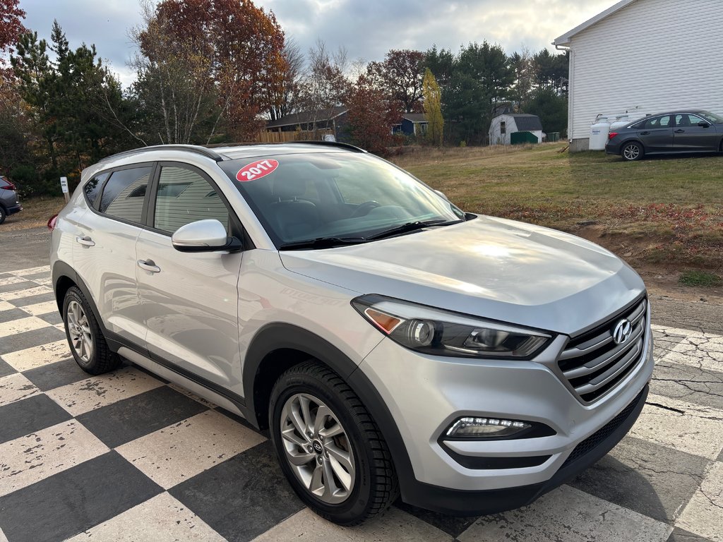 2017  Tucson SE - sunroof, power seats, traction control in COLDBROOK, Nova Scotia - 3 - w1024h768px