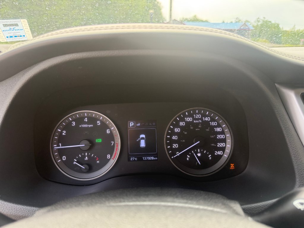 2017 Hyundai TUCSON Luxury, keyless entry, Cruise control, Bluetooth in Kentville, Nova Scotia - 11 - w1024h768px