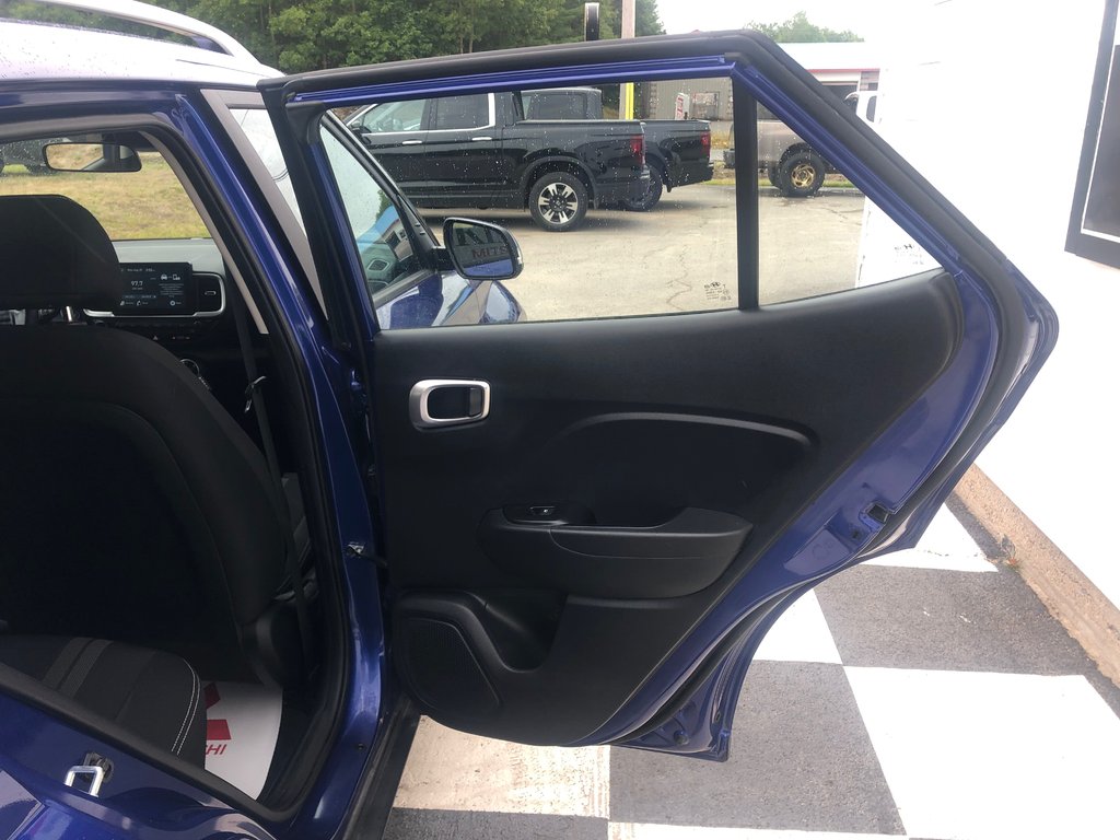 2020 Hyundai Venue Preferred - Carplay, Reverse Camera, Push Start in COLDBROOK, Nova Scotia - 21 - w1024h768px